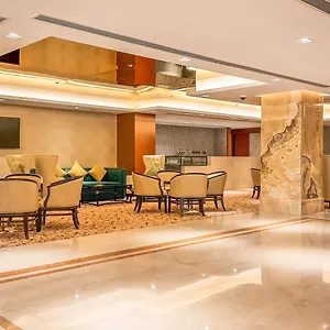 Centre By Ihg فندق
